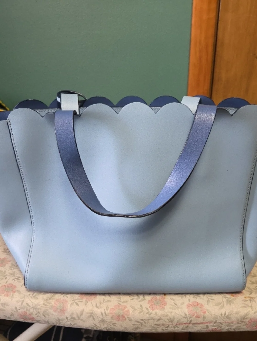 Kate Spade Light Blue Scalloped Edge Tote - Picture 4 of 7